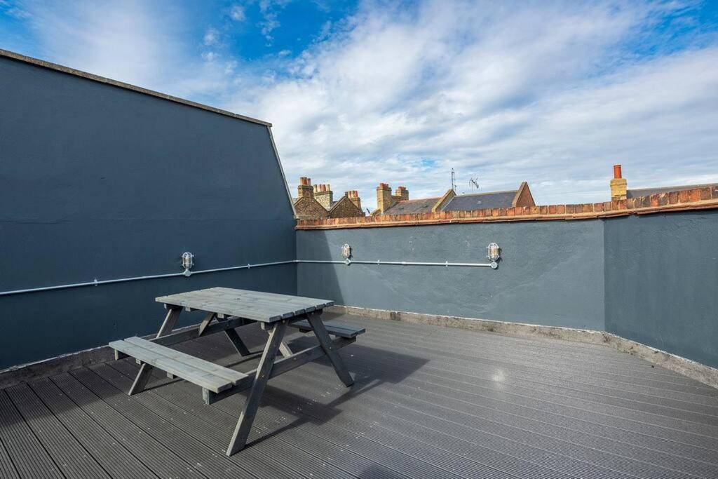 Spacious Home On Chapel Market Londra Dış mekan fotoğraf